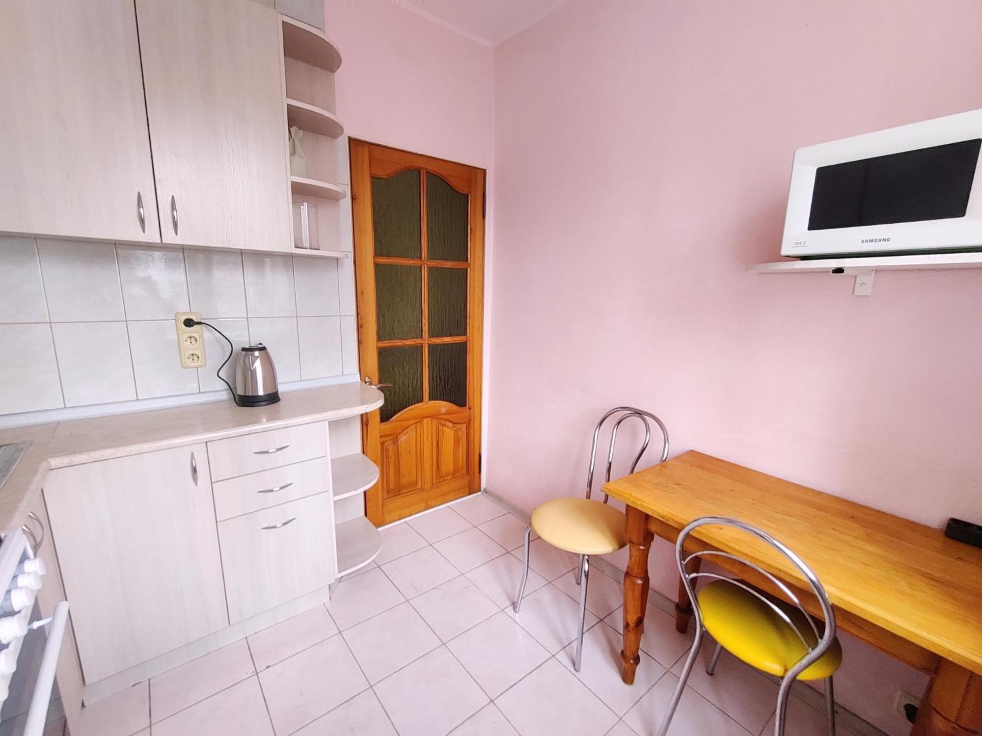 Apartment On Peremogy Square Kiev Bagian luar foto